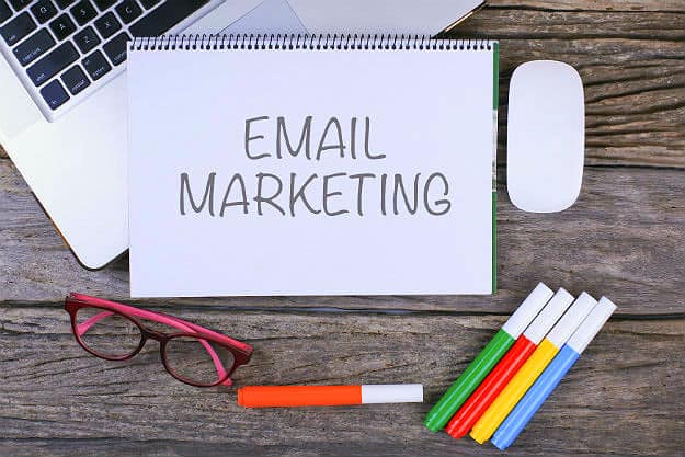 Email Marketing | 7 Successful Marketing Campaign Tips To End The Year